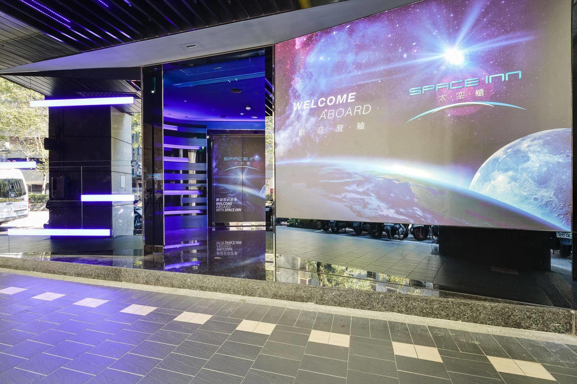 Space Inn Xinyi Taipei Esterno foto